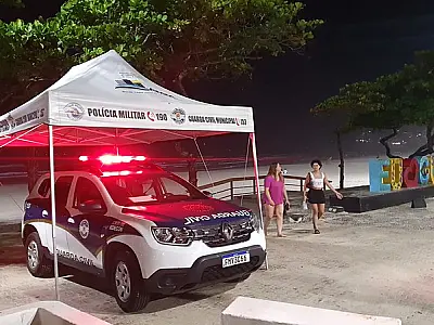 GCM recebe doação de tendas para auxilio das atividades no verão