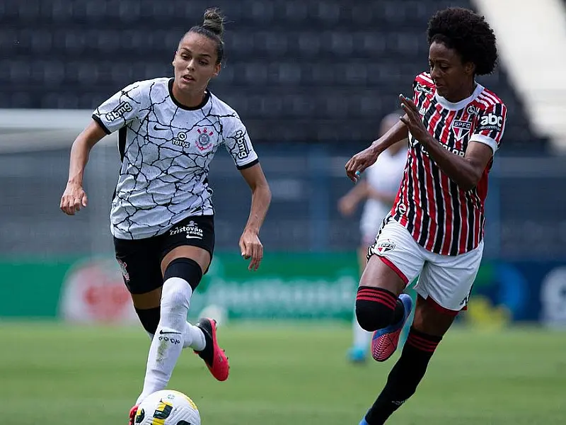 Corinthians e São Paulo empatam em clássico pelo Brasileirão Feminino