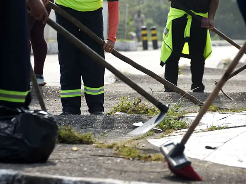 Mutirão de limpeza retira mais de 508 toneladas de entulhos nos  bairros Melvi e Imperador