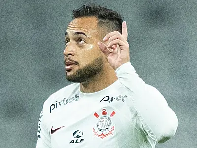 Como meia escapou da barca de saída e faz Corinthians buscar permanência
