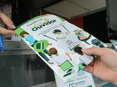 Unidades móveis do Viva o Bairro atendem santistas em mais dois pontos