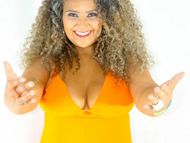 Didi Gomes faz show gratuito no Guarany em programa santista para longevidade