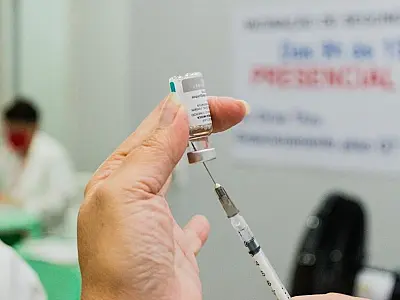 Confira os públicos e postos de vacinação contra a Covid-19