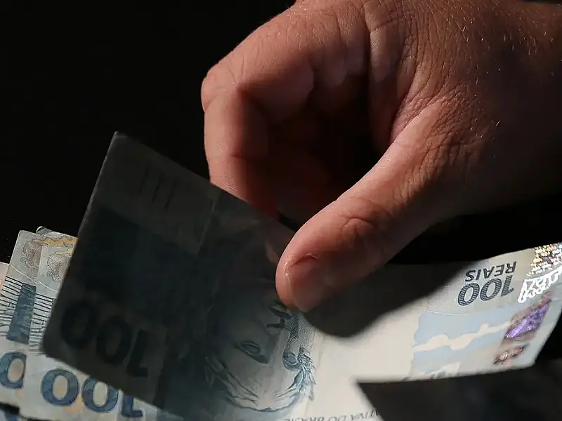 Segunda parcela do décimo terceiro deve injetar R$ 106 bi na economia