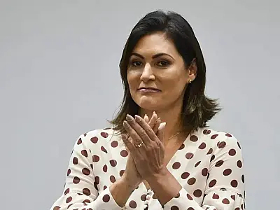 Governo Lula cria equipe para fazer pente-fino em ações de Michelle Bolsonaro