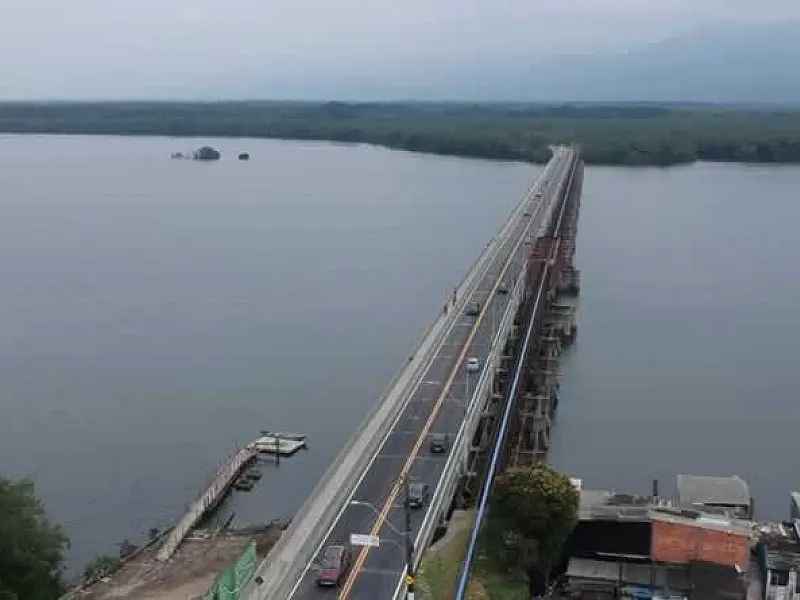 Obras do VLT na Área Continental faz Ponte dos Barreiros funcionar via operação 'Pare e Siga'