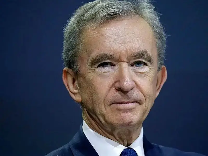Dono da Louis Vuitton é o maior bilionário do mundo, segundo ranking da Forbes