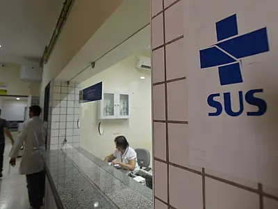 Ministra da Saúde diz que é preciso discutir o financiamento do SUS