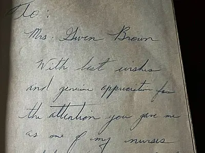 Livro autografado por Martin Luther King em 1958 é leiloado por R$ 173 mil
