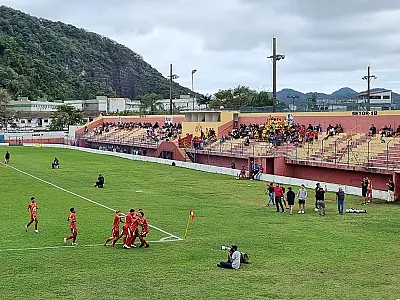 De virada, sub-20 do Jabaquara vence a Portuguesa Santista e lidera seu grupo