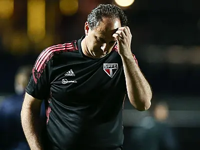 Ceni abre o jogo: Luciano no banco, Luan barrado e atrito com Marcos Paulo