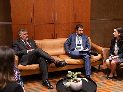 Brasil avança nos debates sobre integridade da informação e regulação de plataformas