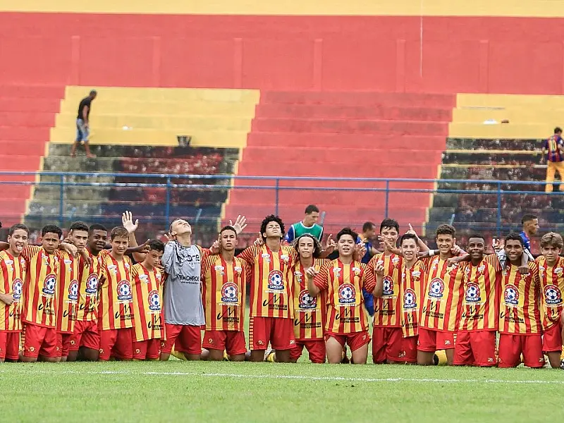 Sub-15 e sub-17 do Jabaquara garantem classificação para a final da Copa Ouro