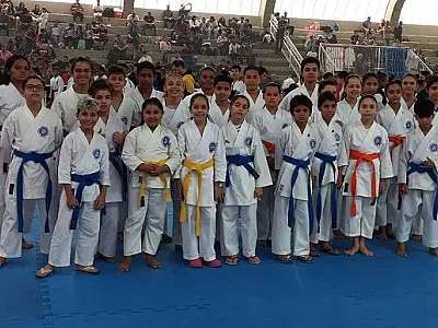 Praia Grande: Caratecas do SuperEscola conquistam título Brasileiro Shinshukan