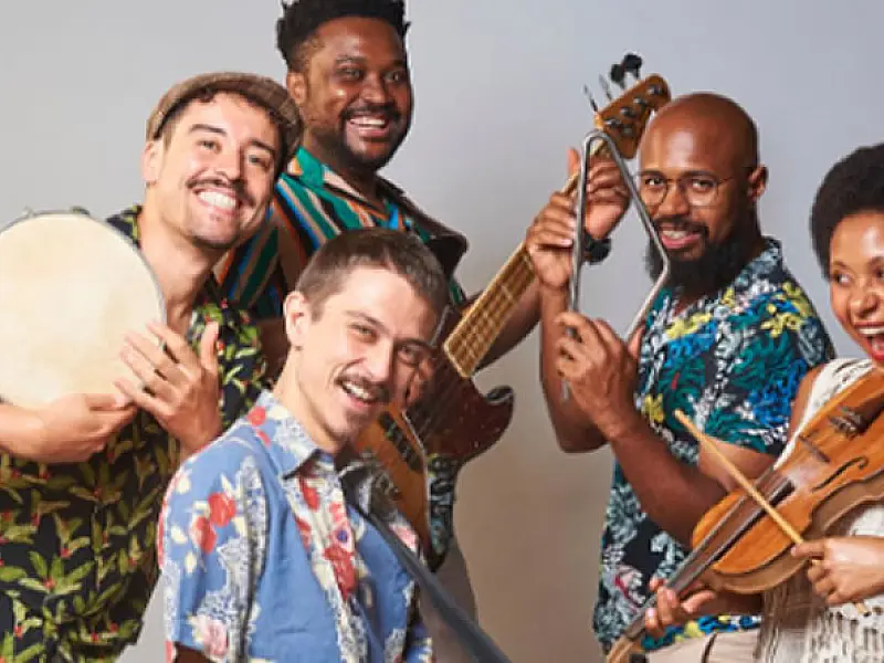 Do samba ao sertão, do jazz ao silêncio: dezembro para sentir e vivenciar a arte no Sesc Santos
