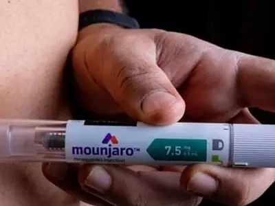 Reino Unido alerta para pancreatite associada a canetas emagrecedoras