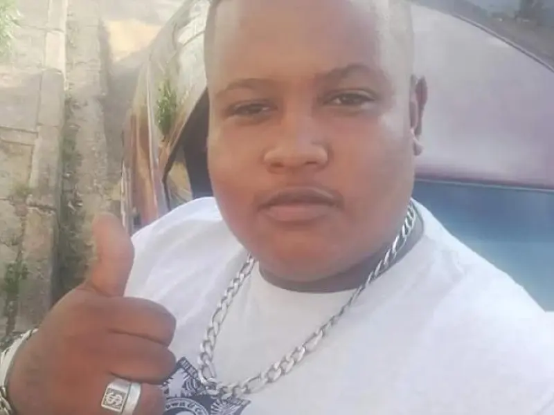 Jovem morre após ficar mais de 4 horas em ambulância à espera de atendimento em SP
