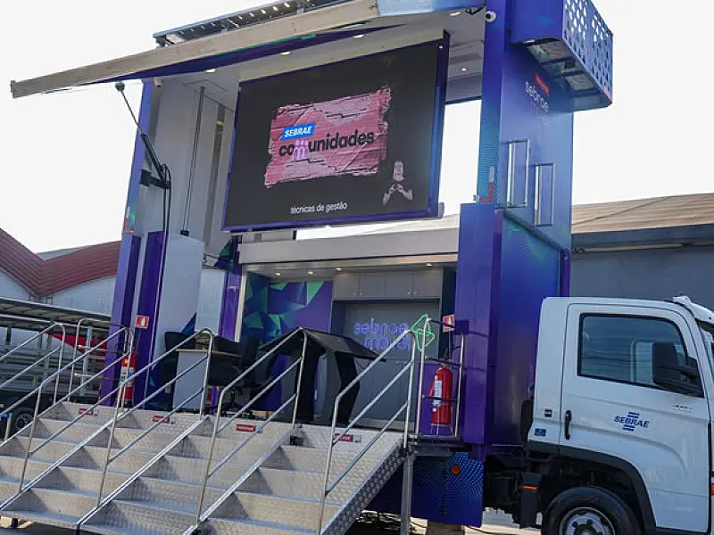 Sebrae Móvel Experiências Digitais chega a Cananéia  