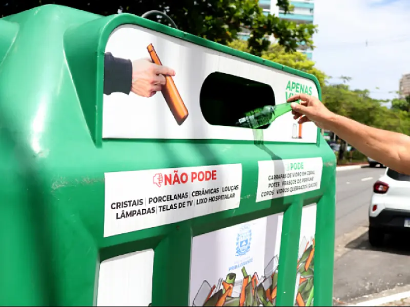 Contêineres para descarte correto de vidro recebem mais de 4 mil  quilos em dois meses