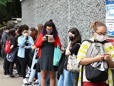Quase 75 mil inscritos farão provas do Enem PPL e reaplicação do teste