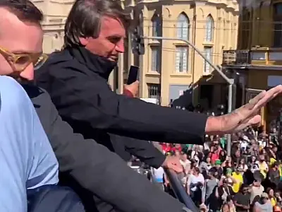 Em Marcha para Jesus, Bolsonaro repete a evangélicos que só Deus o tira do Planalto
