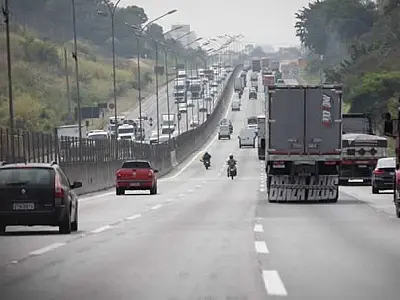 Mais de 4,4 milhões de veículos são esperados nas rodovias concedidas de São Paulo no Carnaval
