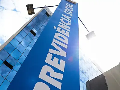 Beneficiários do INSS começam a receber o 13º a partir de quarta-feira