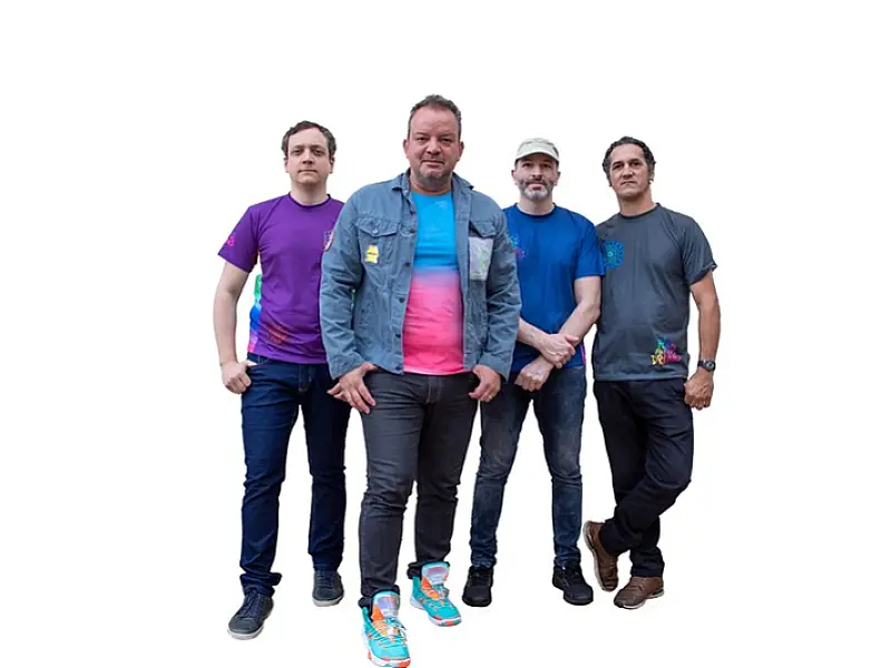 Coldplay Cover se apresenta na Praia da Enseada, neste domingo, dia 8