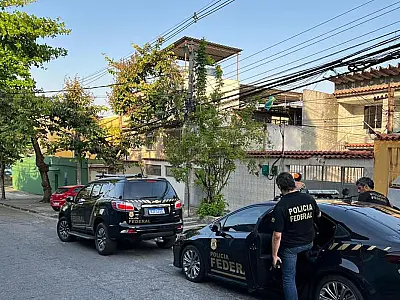 PF prende gerente de banco que fraudava cartões do INSS