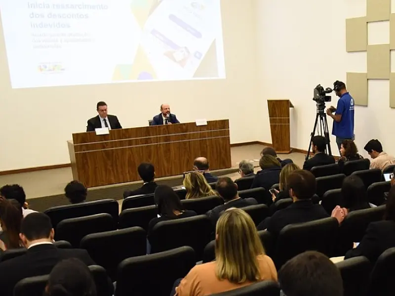 Aposentados podem aderir a acordo para devolução de descontos indevidos a partir desta sexta (11)