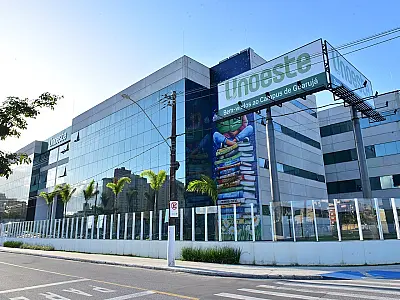 Universidade do Guarujá oferece acesso facilitado à graduação