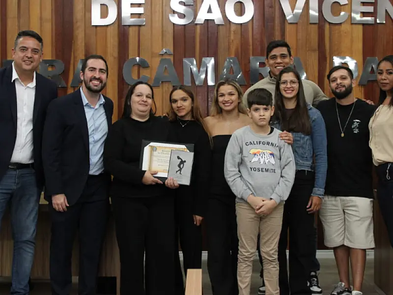 São Vicente homenageia profissionais de Educação Física em solenidade especial