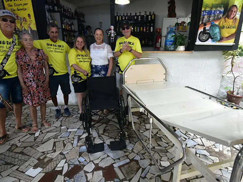 Bar da Bica faz doação ao Fundo Social de Solidariedade de Praia Grande/SP