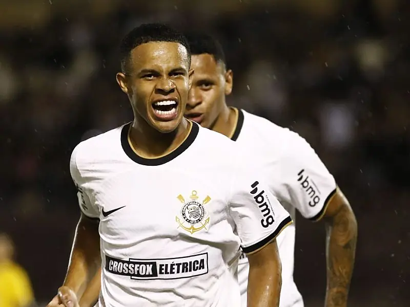 Corinthians aplica goleada de 4 a 0 na estreia da Copa São Paulo