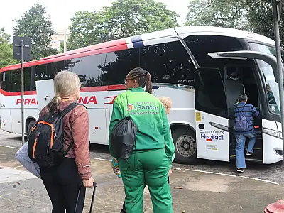 Atletas 50+ de Santos embarcam rumo aos Jogos da Melhor Idade