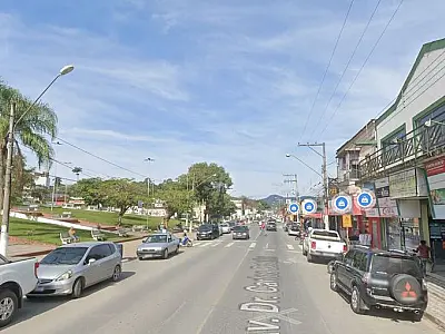 Carlos Botelho tem seu nome em avenida de Pariquera-Açu