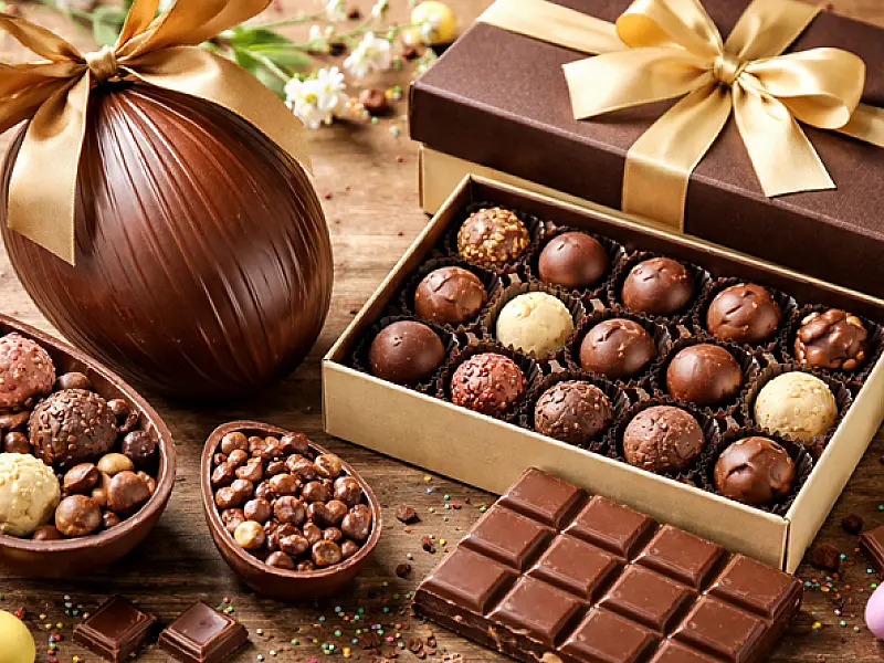 Consumidores apostam em bombons, barras de chocolate e ovos menores nesta Páscoa