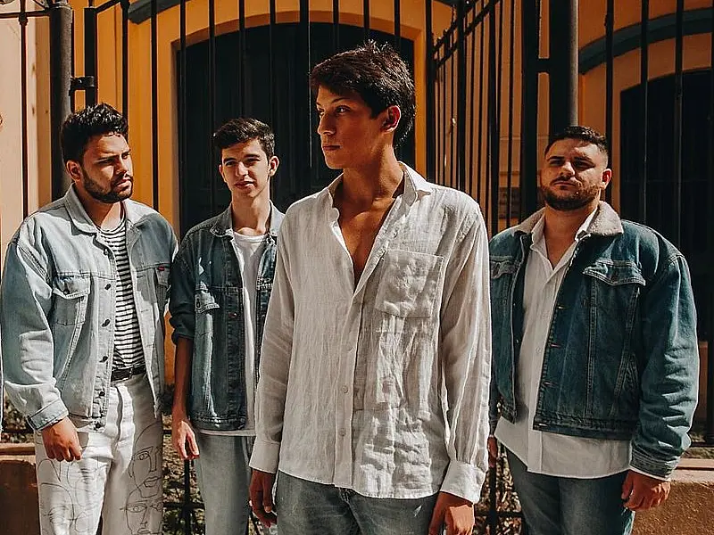 De Guarujá, Banda Hibalta cresce no cenário musical com shows fora do estado
