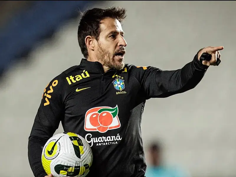Convocação de Ramon Menezes para o amistoso com o Marrocos teve 15 mudanças em comparação com Copa