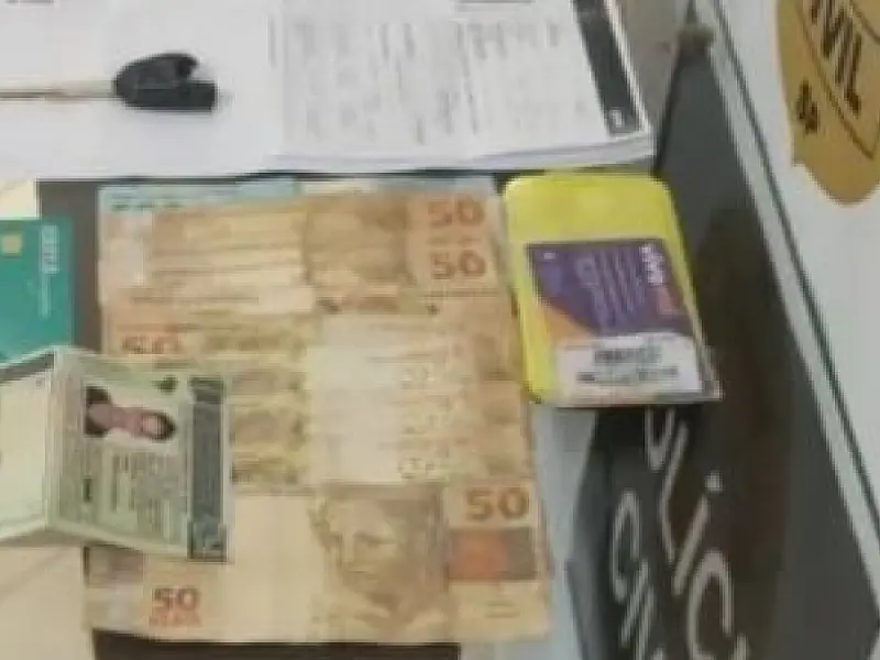 Policiais prendem dupla que aplicava golpe em idosa de 76 anos