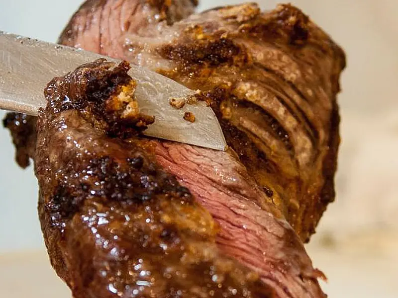 Reino Unido retira controle reforçado para carne brasileira