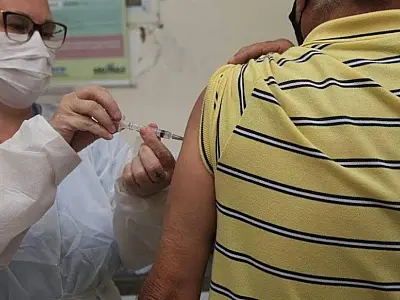 Praia Grande supera a marca de 950 mil vacinas aplicadas contra a covid-19