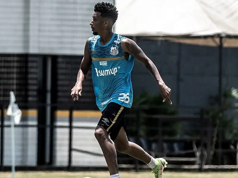 Bruno Oliveira fala sobre seus primeiros dias no Santos