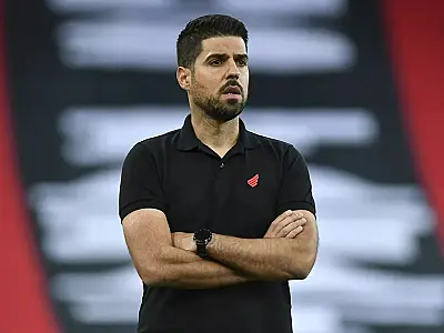 Coritiba demite primeiro técnico da Série A do Campeonato Brasileiro