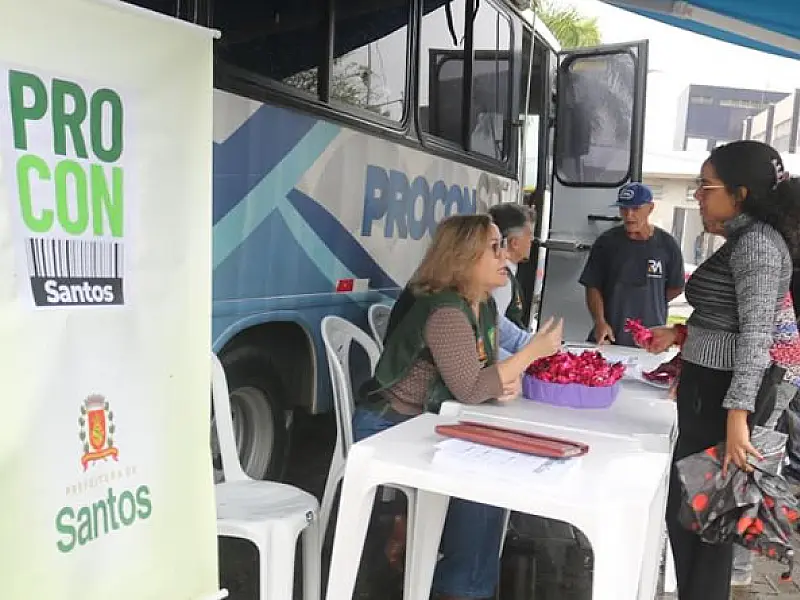 Praça Mauá terá plantão de atendimento aos consumidores nesta quarta