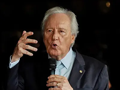 Terreno complexo e chuva dificultam captura de presos, diz Lewandowski