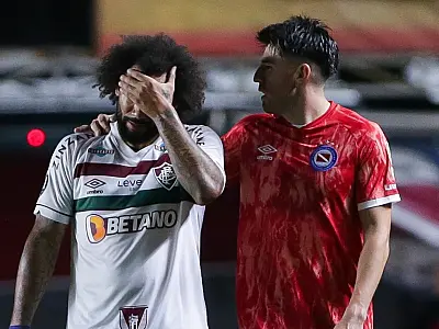 Marcelo pode ficar fora de possível Fla x Flu na Libertadores após expulsão