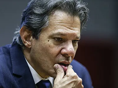 Déficit zero em 2024 defendido por Haddad enfrenta ceticismo no governo