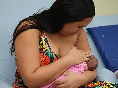 Agosto Dourado: bebê prematura supera desafios com leite materno em hospital de Santos