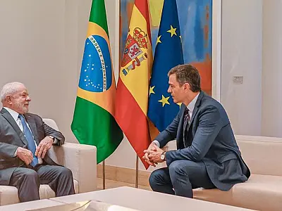 Brasil e Espanha assinam acordos em educação, trabalho e pesquisa